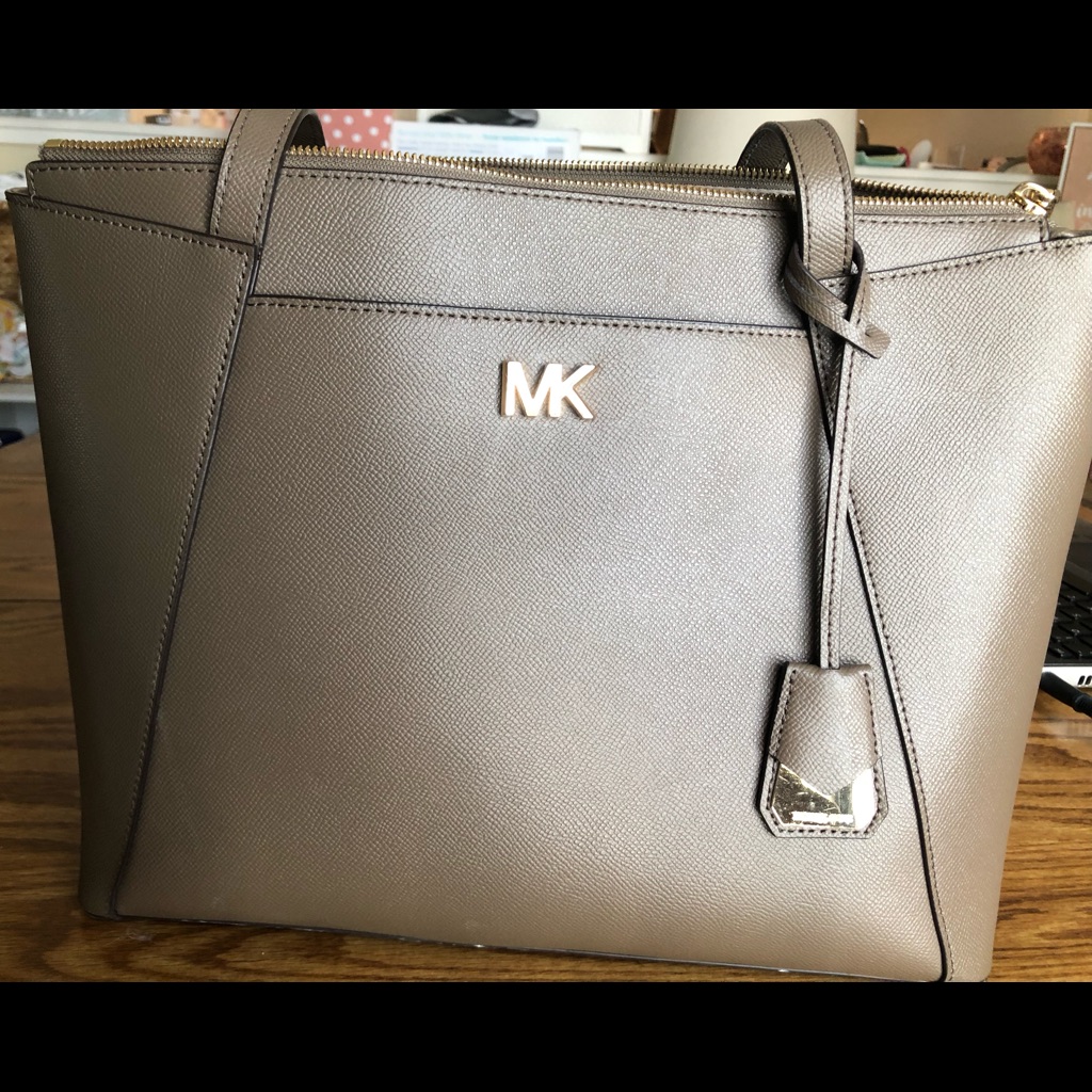 Michael Kors Maddie Tote